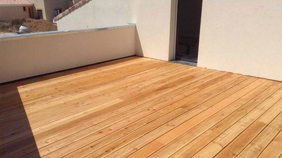 <i>Entreprise de Charpente  Nans les Pins - CPV - Terrasse en bois</i>